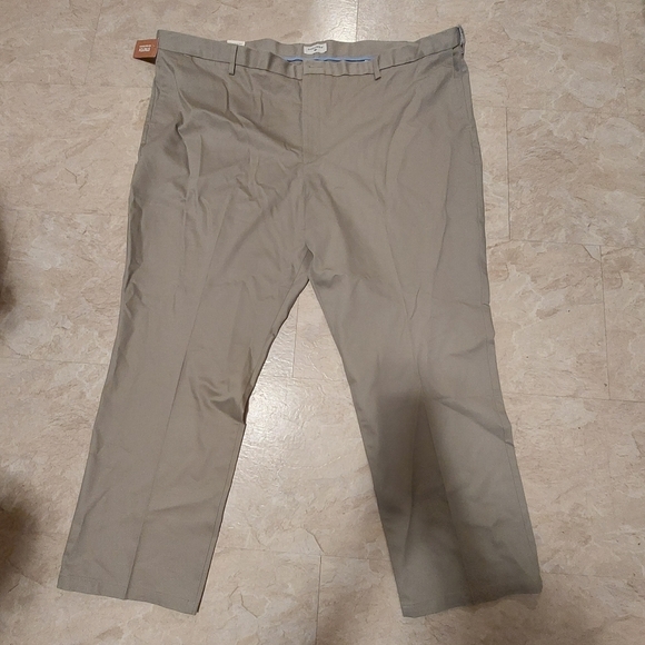 Dockers big&tall classic fit pants nwt size  W48 L34 - Picture 2 of 6